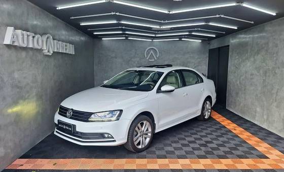 VOLKSWAGEN JETTA 2.0 TSI HIGHLINE 211CV GASOLINA 4P TIPTRONIC